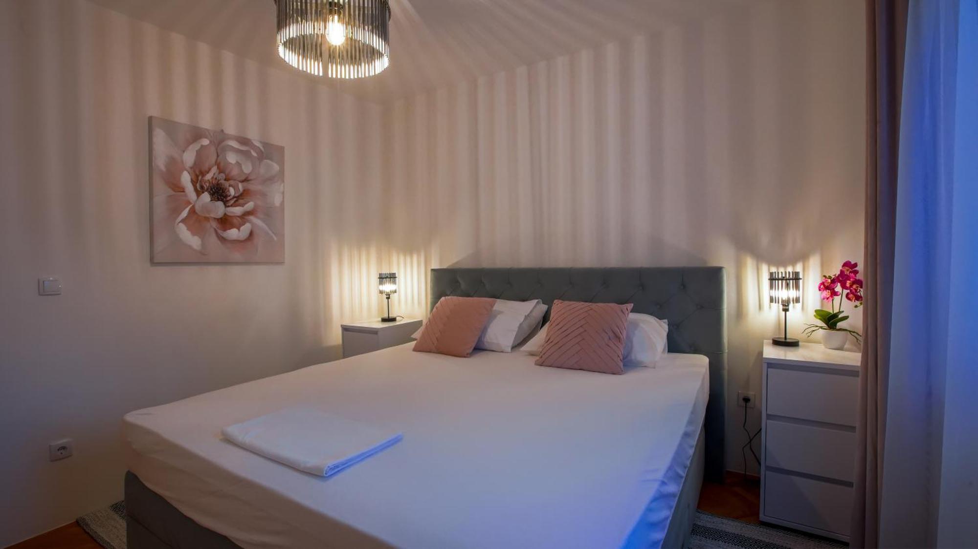 Apartman Mia With Pool1 Split Exteriör bild